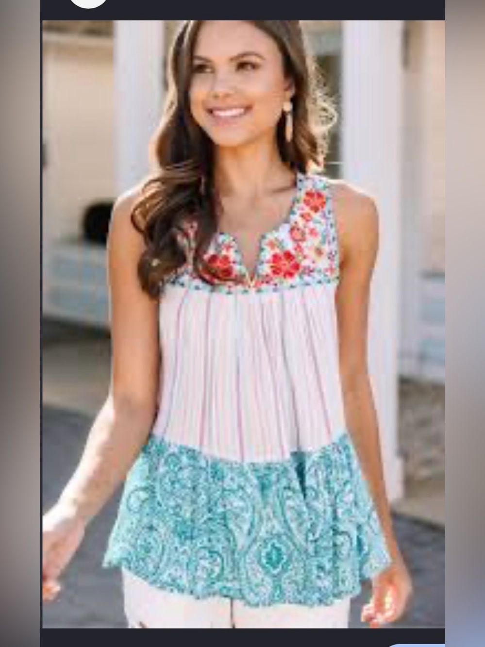Savanna Jane embroidered sleeveless top size small